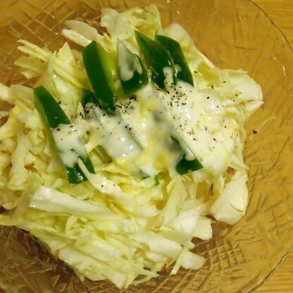 生野菜が美味しくなるドレッシングですね
レシピ有難うございます